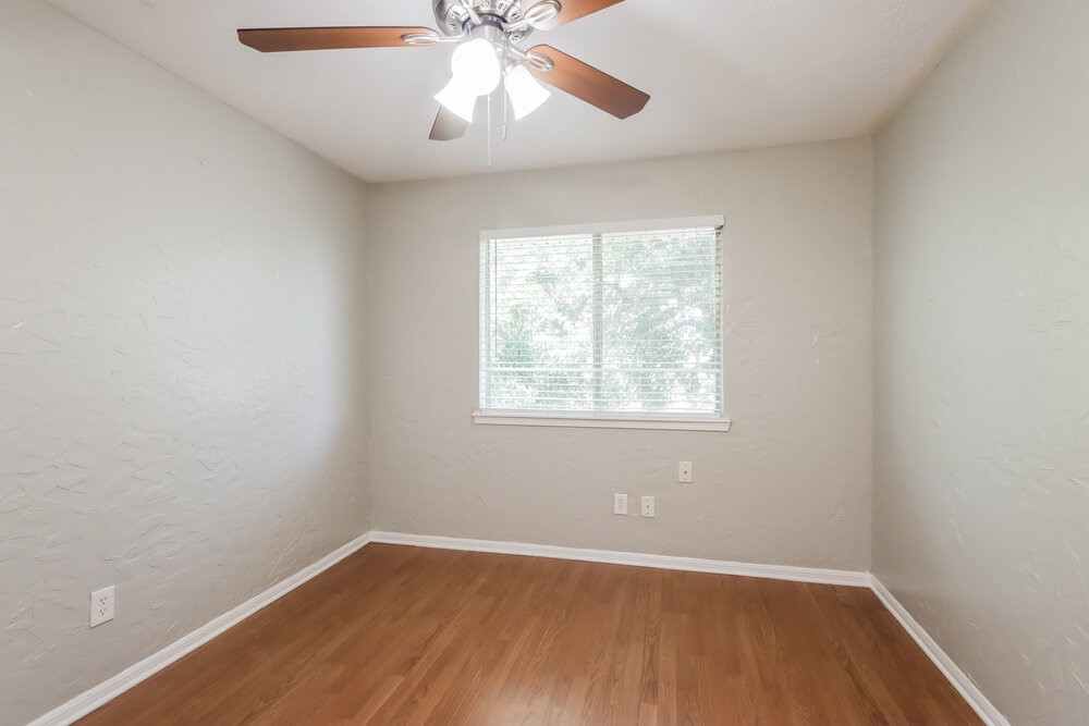 2823 Forestbrook Drive Spring, TX 77373 - Photo 14 of 17