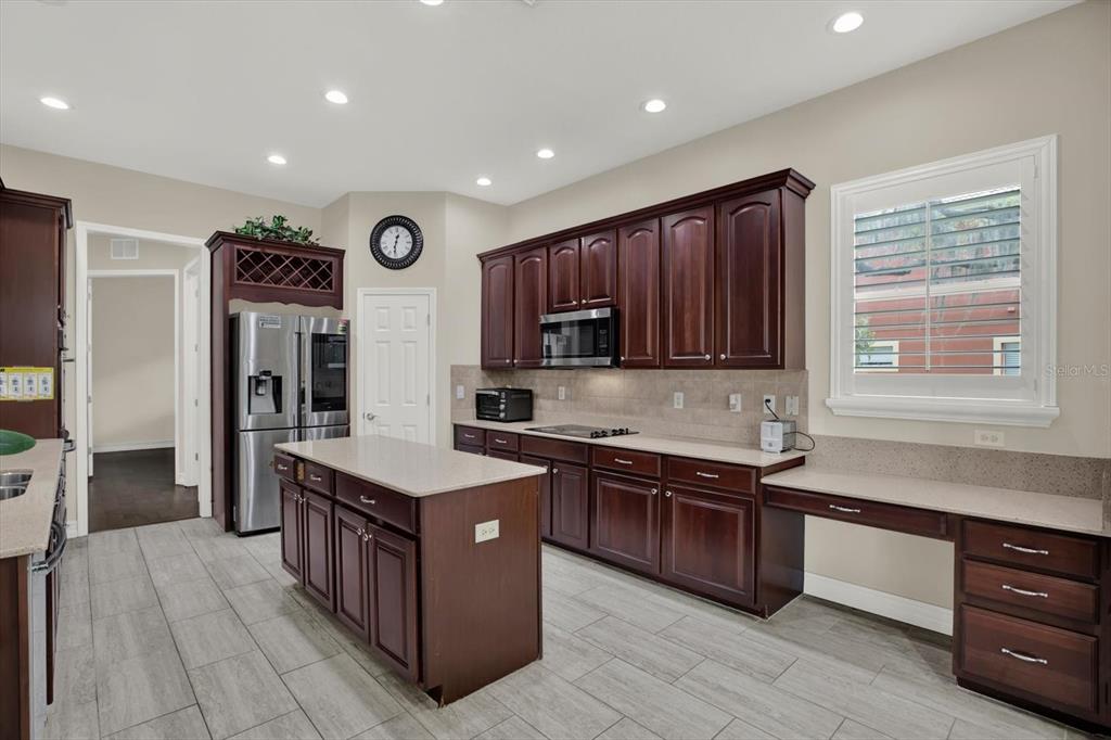 9137 Creedmoor Lane New Port Richey, FL 34654 - Photo 12 of 62