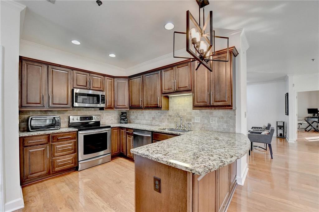 2865 Lenox Road Northeast, Unit 409 Atlanta, GA 30324 - Photo 14 of 38