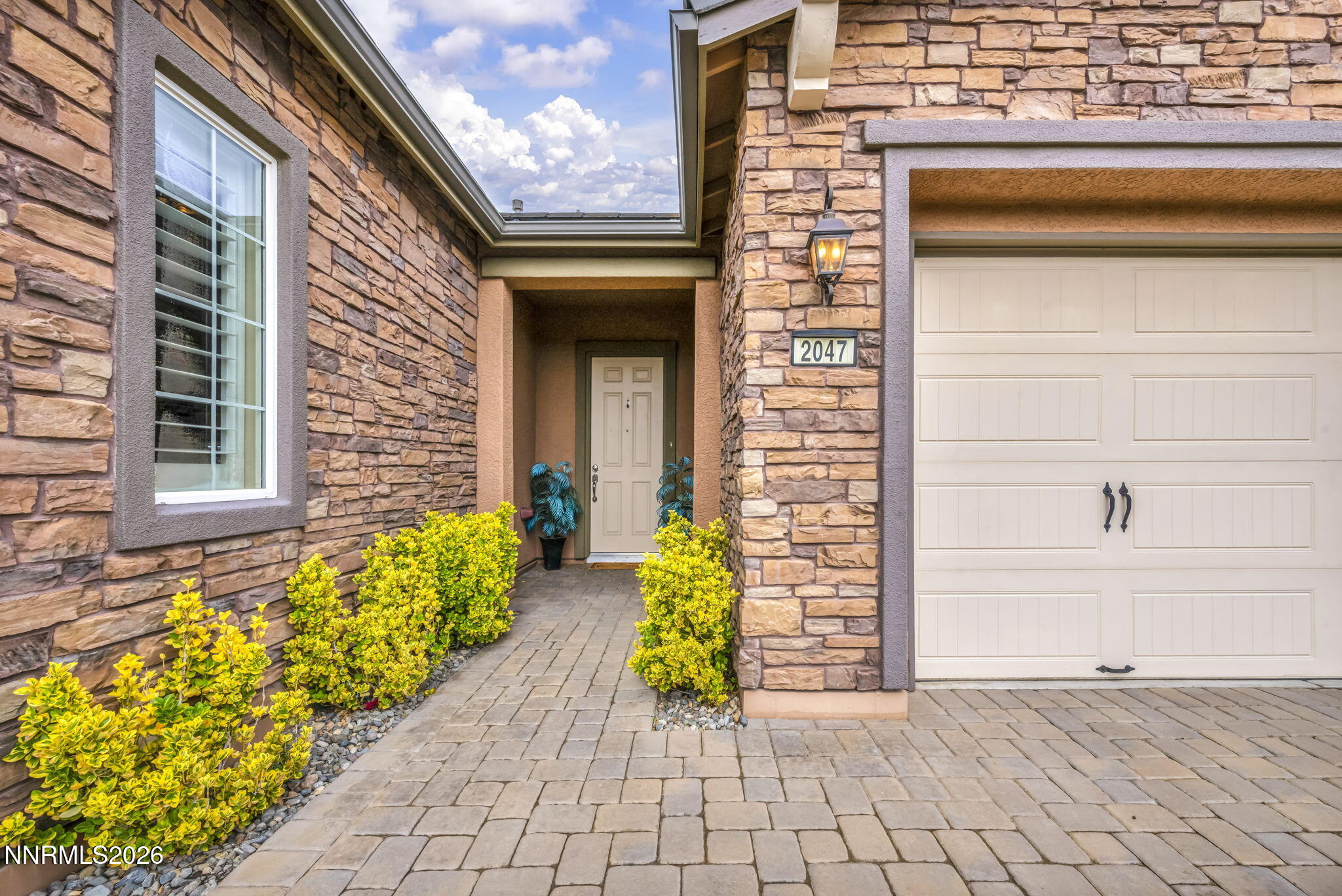 2047 Altair Lane Reno, NV 89521 - Photo 3 of 60 4-web-or-mls-2047-altair-ln