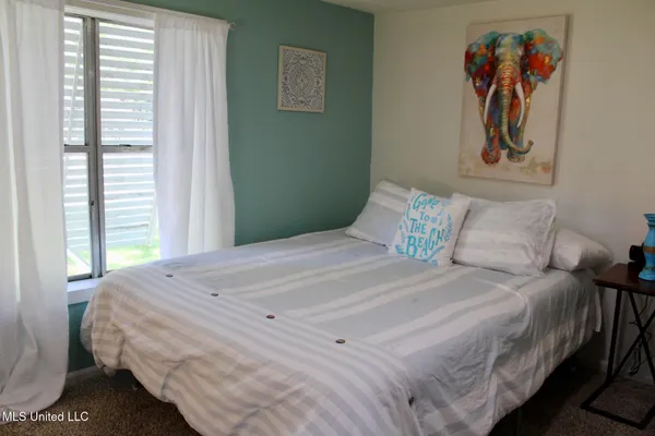 $137,500 | 1401 Ash Street, Ocean Springs, MS 39564