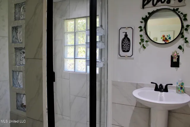 $149,900 | 1401 Ash Street, Ocean Springs, MS 39564