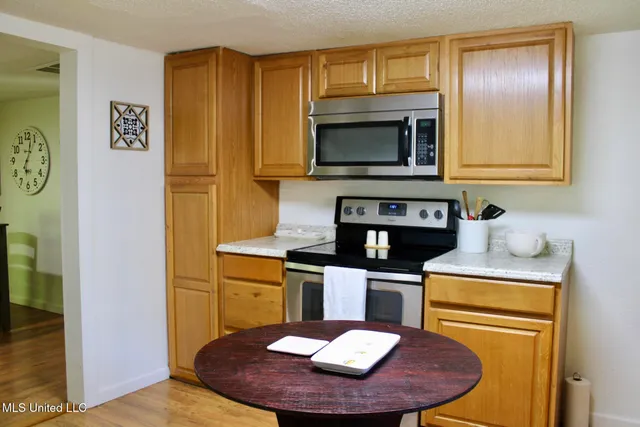 $149,900 | 1401 Ash Street, Ocean Springs, MS 39564