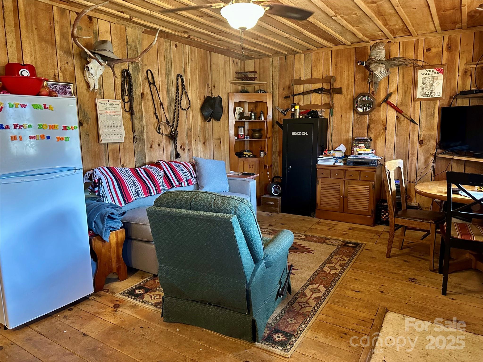 38 Buchanan Hill Road Bakersville, NC 28705 - Photo 8 of 24