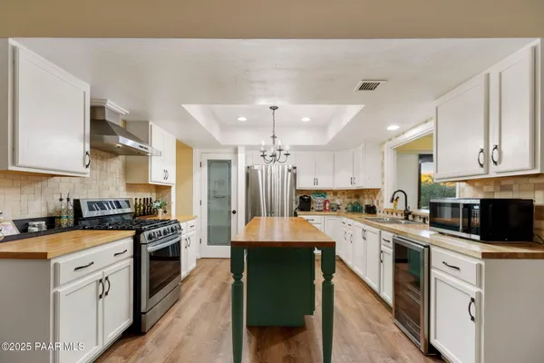 $795,000 | 303 Double D Drive, Prescott, AZ 86303