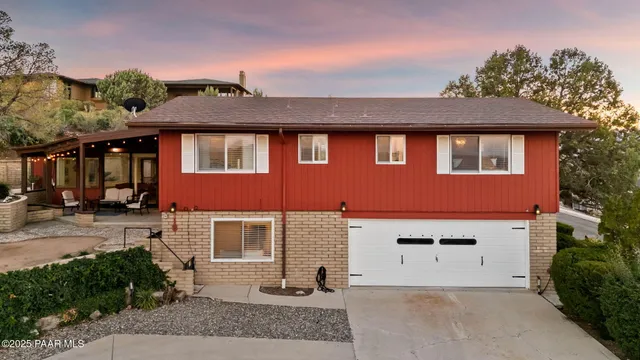 $795,000 | 303 Double D Drive, Prescott, AZ 86303