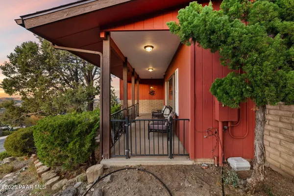 $795,000 | 303 Double D Drive, Prescott, AZ 86303
