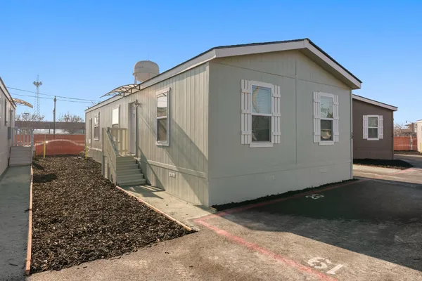 $174,950 | 317 Moffat Boulevard, Unit 20, Manteca, CA 95336