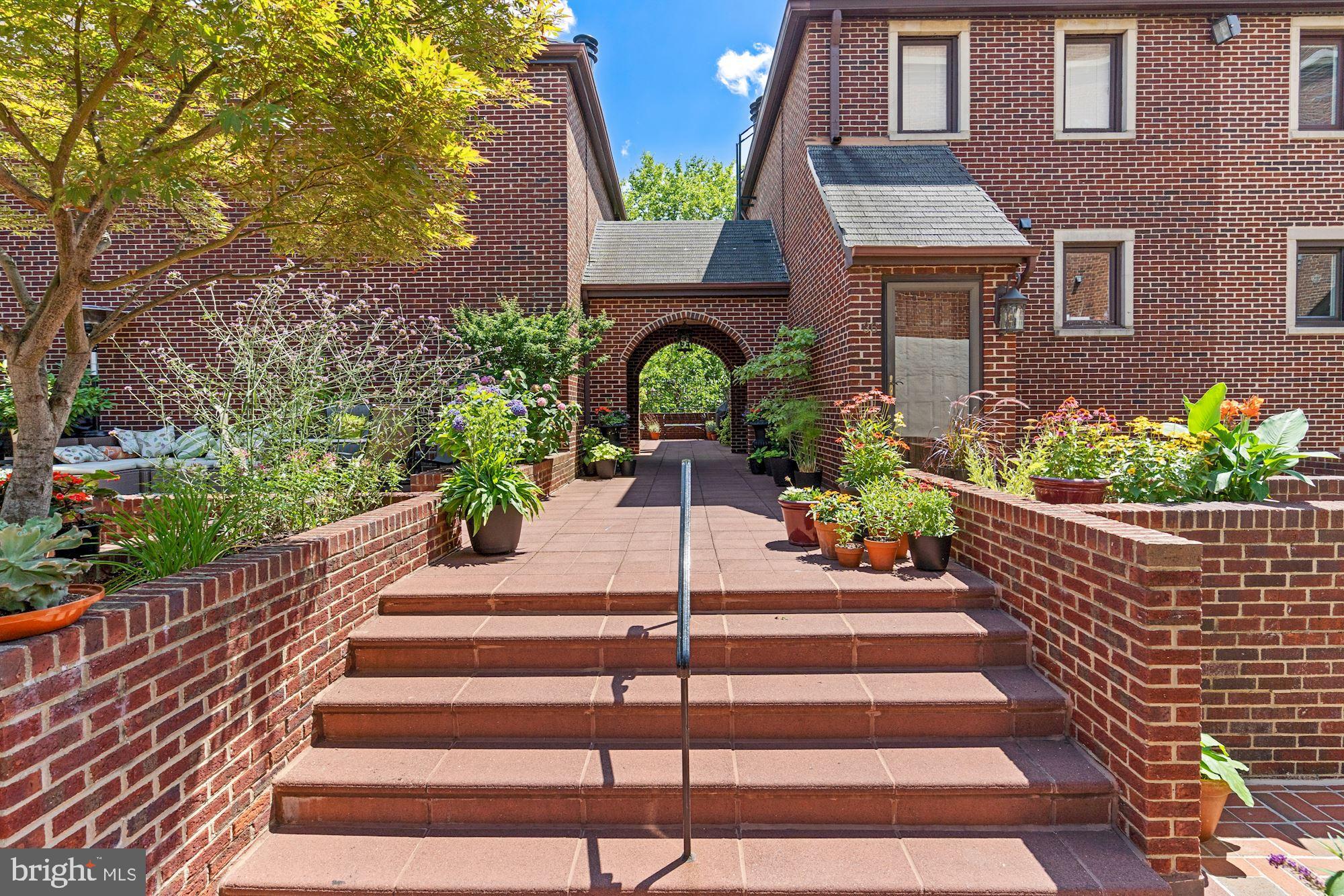 Bishop's Gate is a beautiful gated community