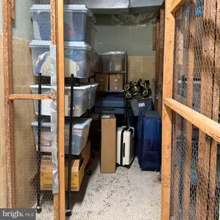 a view of walk in closet