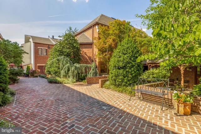 $699,900 | 1715 15th Street Northwest, Unit 41, Washington, DC 20009