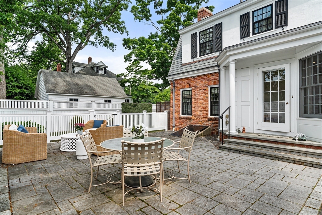 24 Cleveland Road Needham, MA 02492 - Photo 25 of 31