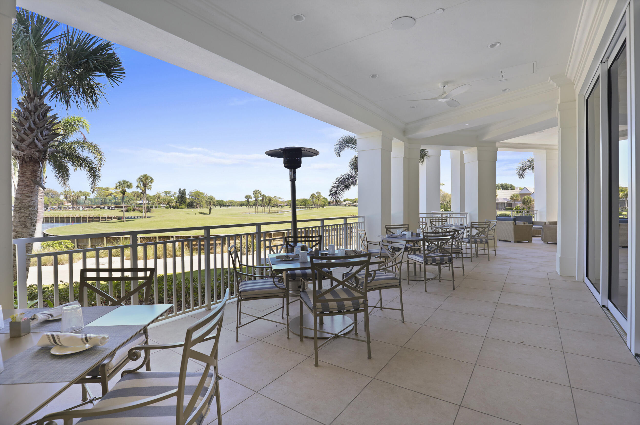 5172 Southeast Club Way, Unit 207 Stuart, FL 34997 - Photo 43 of 87 40_0o1a9950