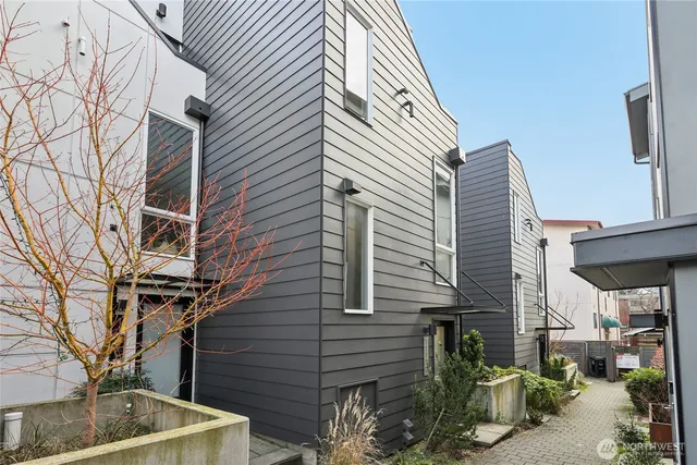 $590,000 | 1117 Northwest 56th Street, Unit D, Seattle, WA 98107