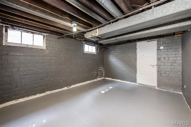 $175,000 | 300 South Jackson Street, Belleville, IL 62220