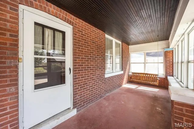 $175,000 | 300 South Jackson Street, Belleville, IL 62220