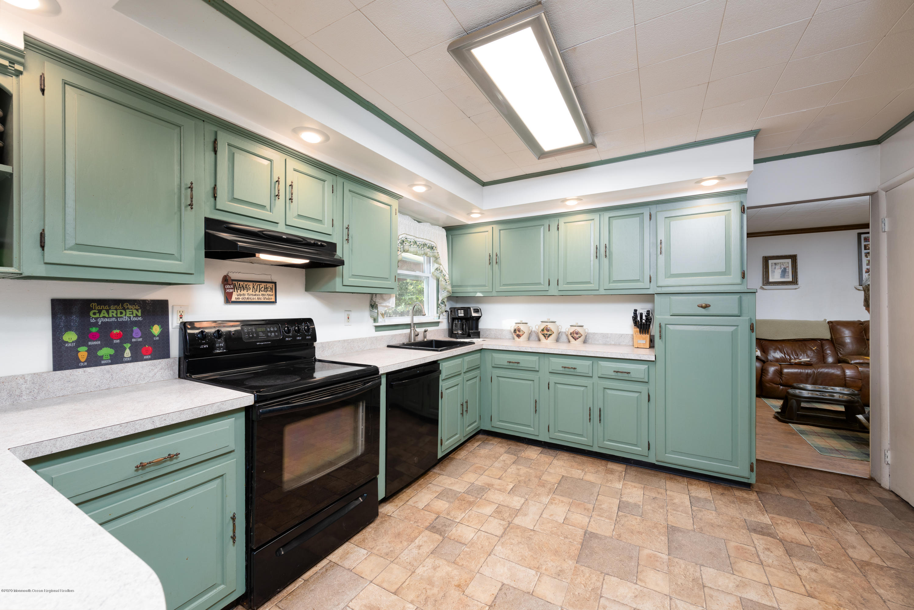 1090 Toms River Road Jackson, NJ 08527 - Photo 11 of 29 BAP_9178-Edit