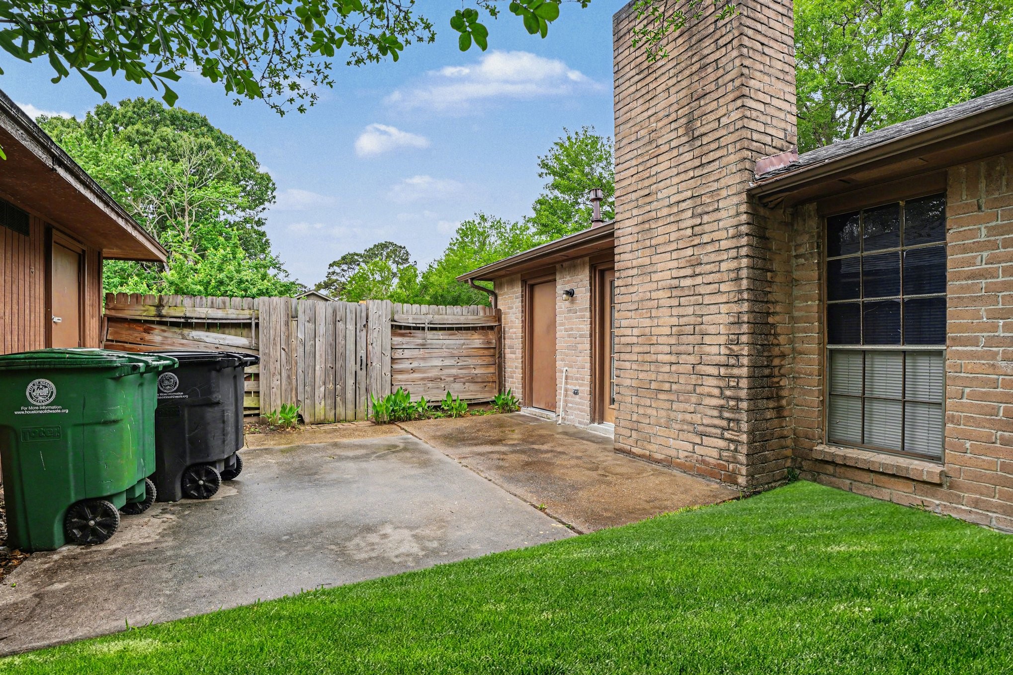 2702 Meandering Trail Houston, TX 77339 - Photo 18 of 19