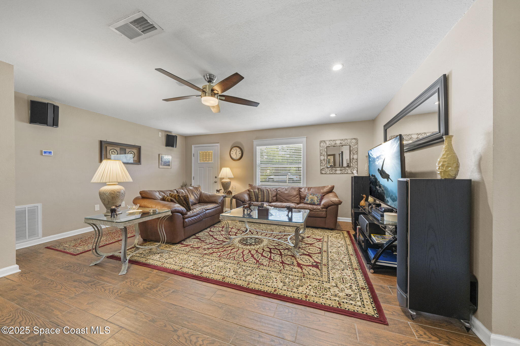15-web-or-mls-6760-haddington-rd