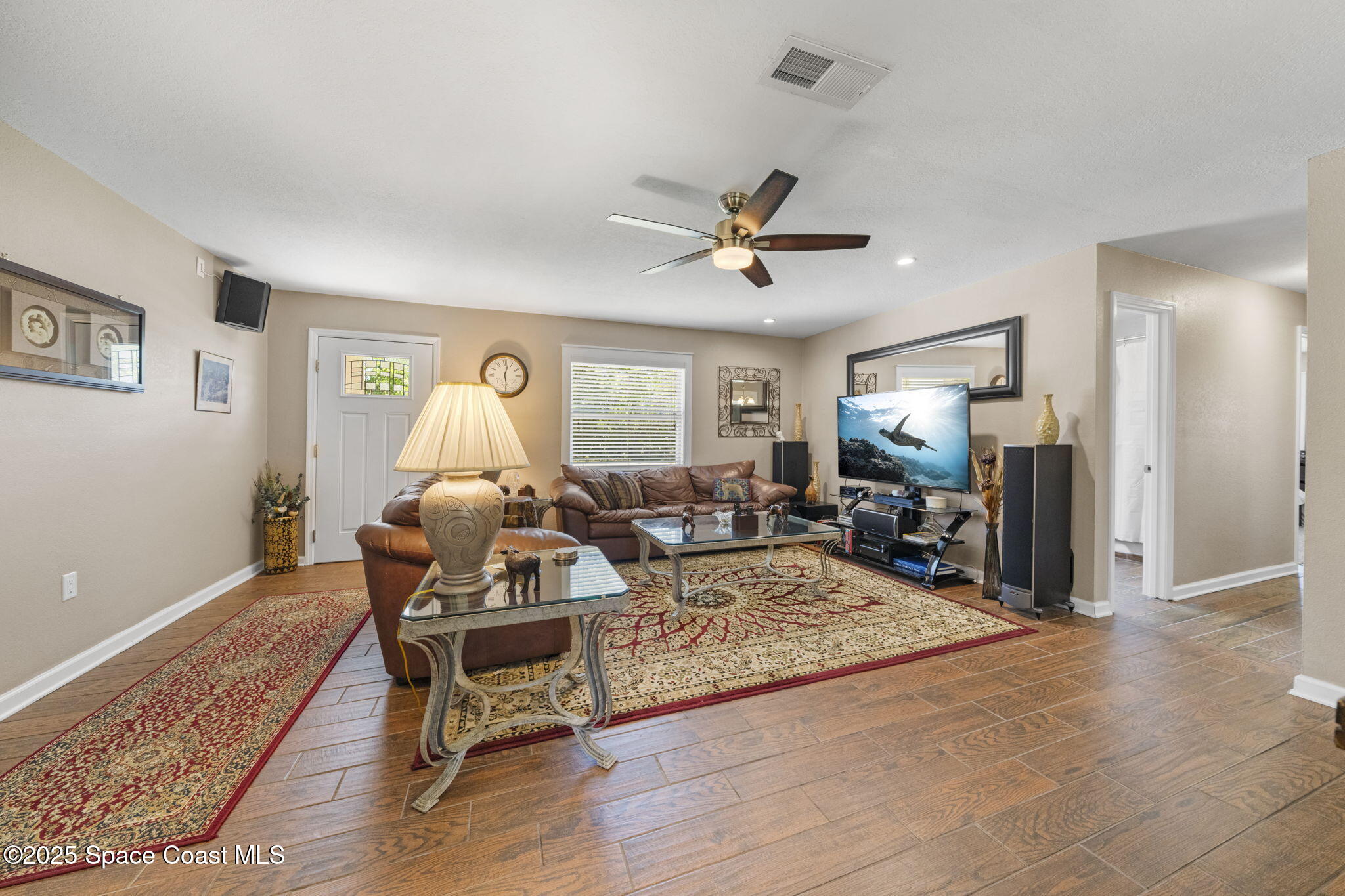 16-web-or-mls-6760-haddington-rd