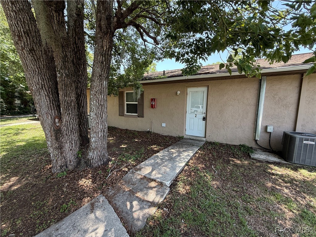412 Tompkins Street, Unit 2 Inverness, FL 34450 - Photo 1 of 15
