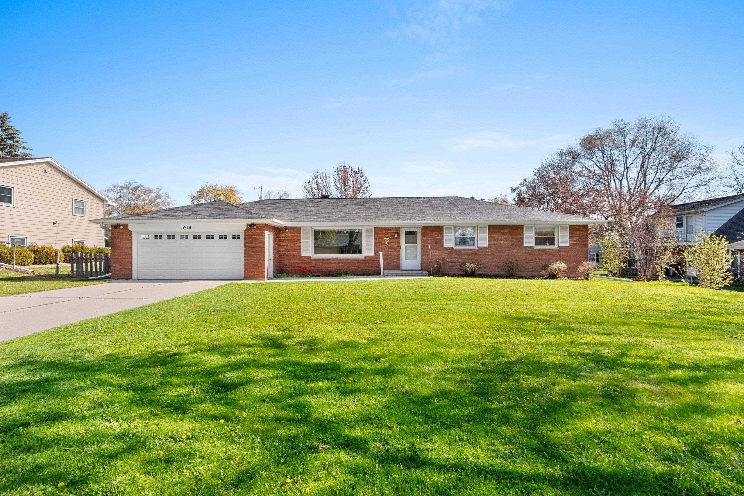914 Rasmussen Place Green Bay, WI 54304 - Photo 41 of 43
