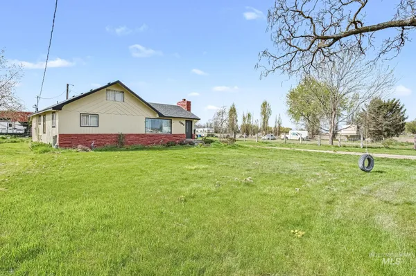 $999,000 | 3505 West Idaho Boulevard, Emmett, ID 83617