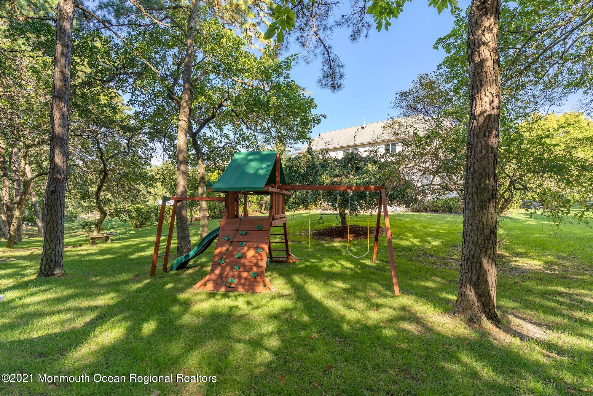 5 Roller Road Asbury Park, NJ 07712 - Photo 57 of 57 054_5_Roller_Rd_E_353337_663882