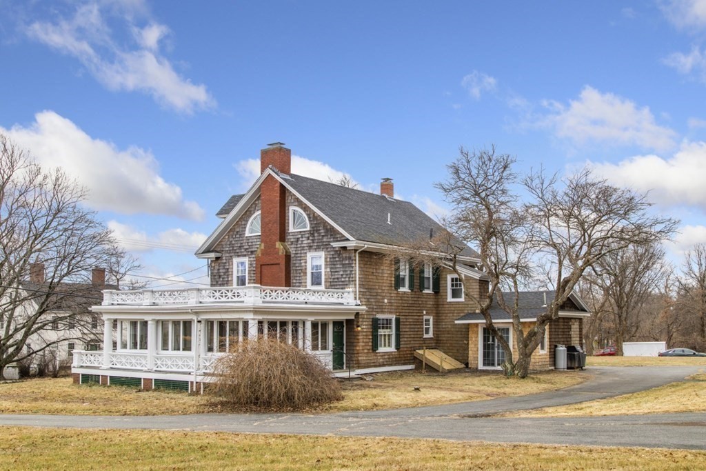 230 High Road Newbury, MA 01951 - Photo 8 of 42 Gallery Image 8