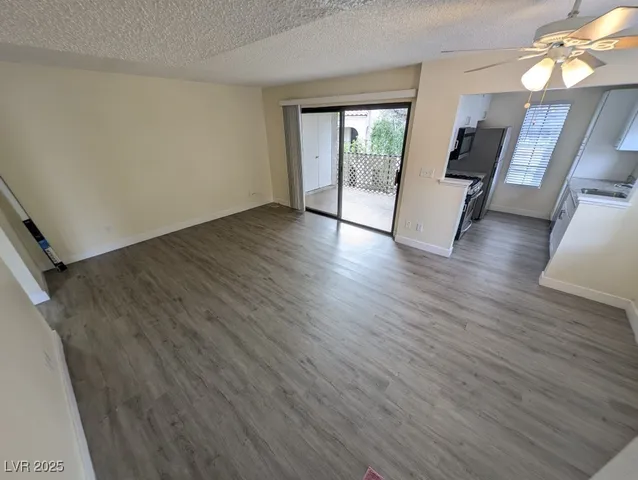 $1,325 | 4806 Nara Vista Way, Unit 204, Las Vegas, NV 89103