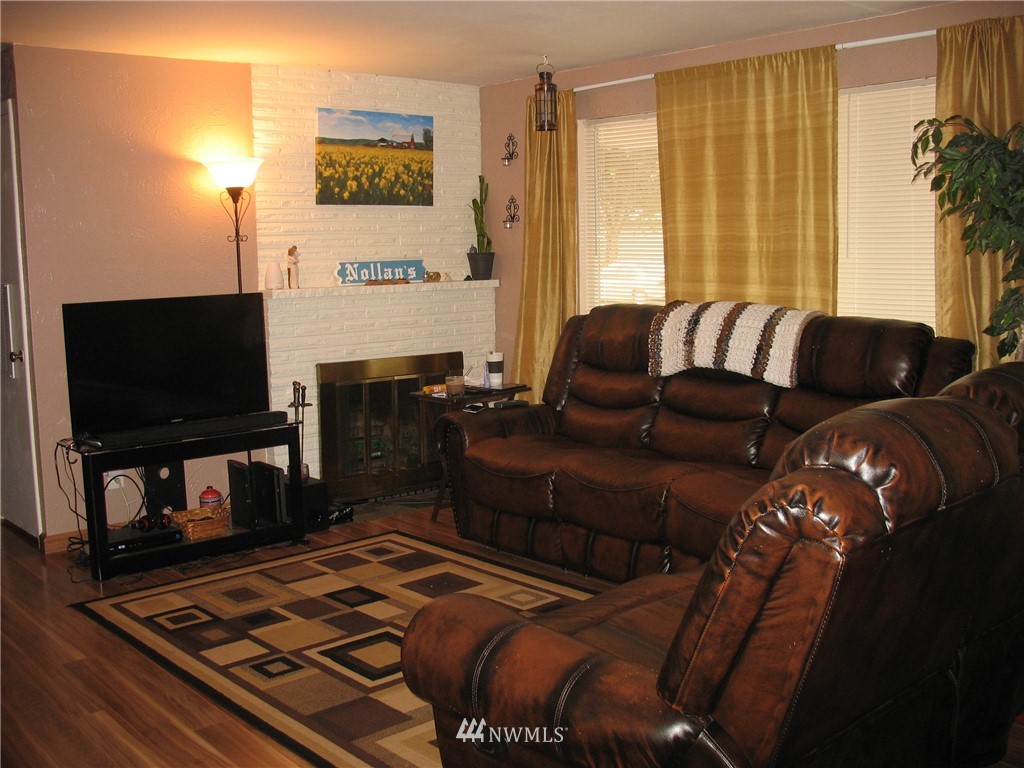 8523 Terrace Road Southwest Lakewood, WA 98498 - Photo 6 of 15