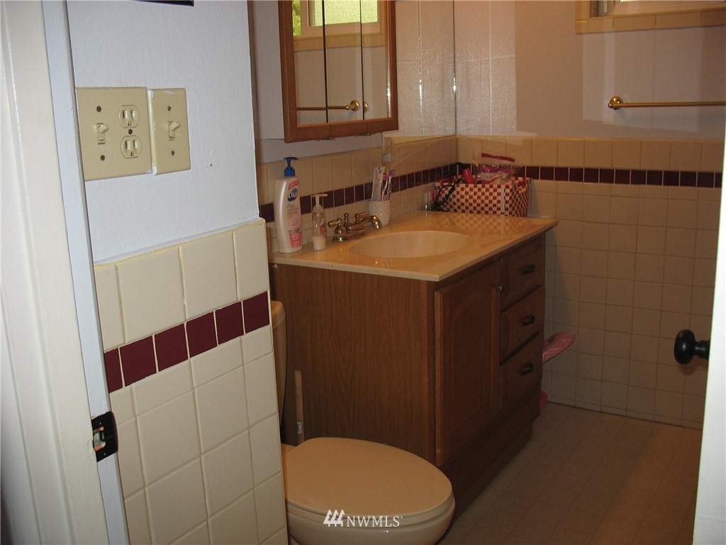 8523 Terrace Road Southwest Lakewood, WA 98498 - Photo 9 of 15