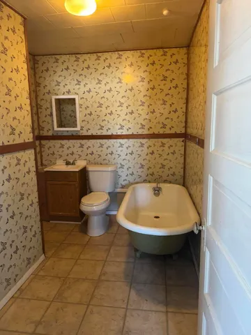 $750 | 1001 Saginaw Street, Unit 8, Flint, MI 48503