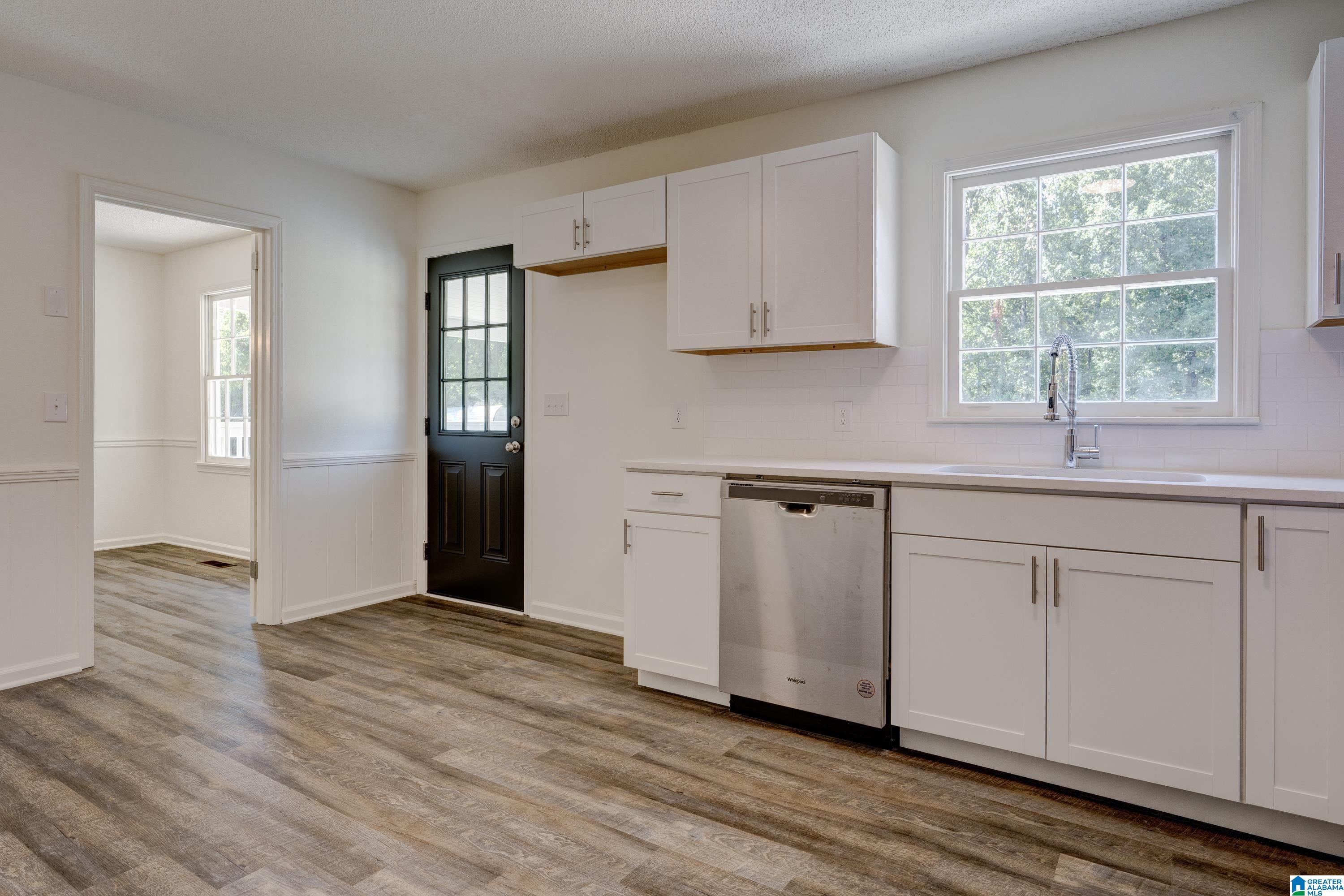 6058 Knob Knoster Road Pinson, AL 35126 - Photo 10 of 33