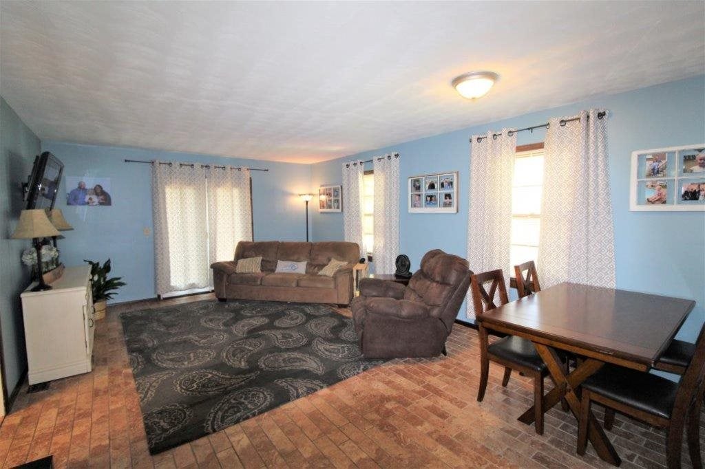 1046 Sportsman Club Road Russellville, KY 42276 - Photo 10 of 21 Gallery Image 10