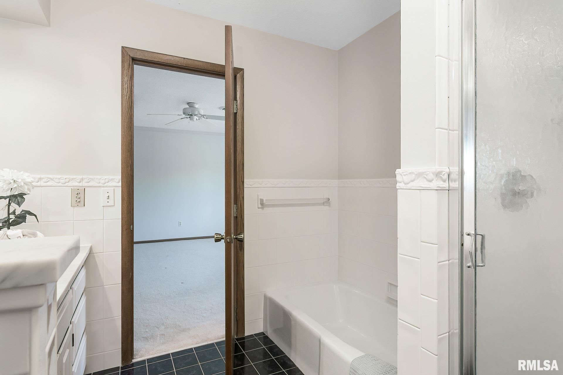 3235 Quail Ridge Road Bettendorf, IA 52722 - Photo 34 of 45 Gallery Image 34