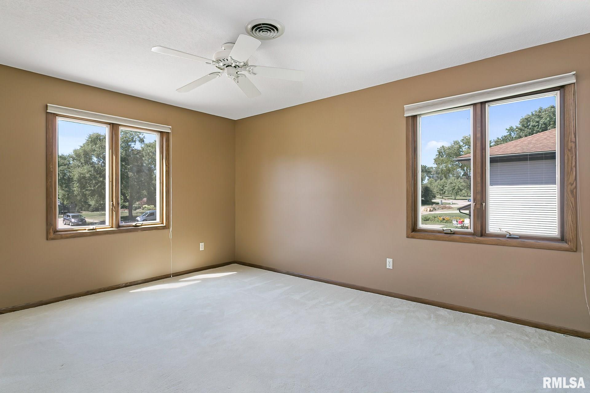 3235 Quail Ridge Road Bettendorf, IA 52722 - Photo 36 of 45 Gallery Image 36