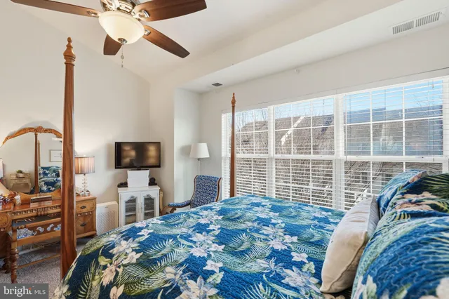 $2,850 | 20390 Bass Rocks Terrace, Ashburn, VA 20147