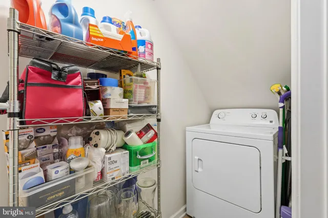 $2,850 | 20390 Bass Rocks Terrace, Ashburn, VA 20147