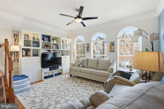 $2,850 | 20390 Bass Rocks Terrace, Ashburn, VA 20147