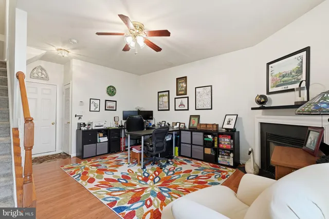 $2,850 | 20390 Bass Rocks Terrace, Ashburn, VA 20147