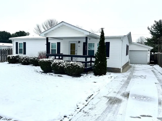 $174,900 | 203 South West Street, Center Point, IN 47840