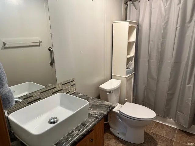 $174,900 | 203 South West Street, Center Point, IN 47840