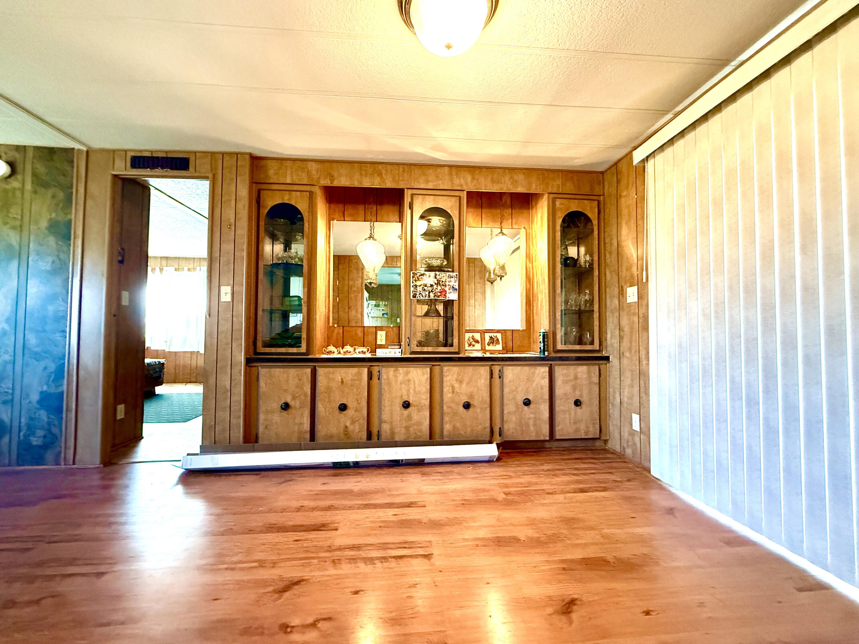 7992 Elliott Road Klamath Falls, OR 97603 - Photo 26 of 67 IMG_5524