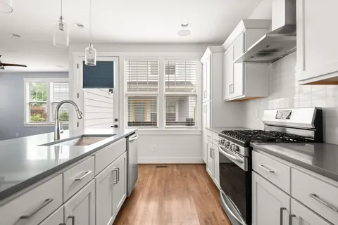 $499,900 | 1702 A Simpkins Street, Nashville, TN 37208