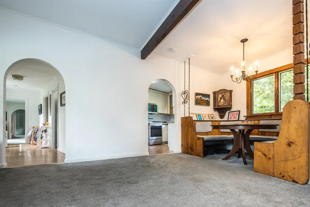 $739,000 | 183 Vacation Lodge Road, Londonderry, VT 05148