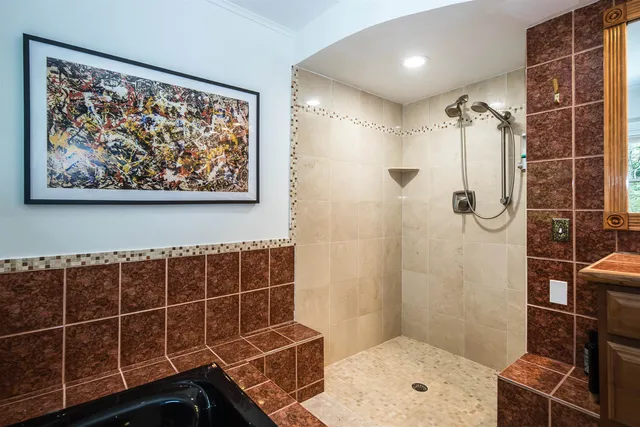 $739,000 | 183 Vacation Lodge Road, Londonderry, VT 05148