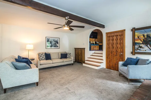 $739,000 | 183 Vacation Lodge Road, Londonderry, VT 05148