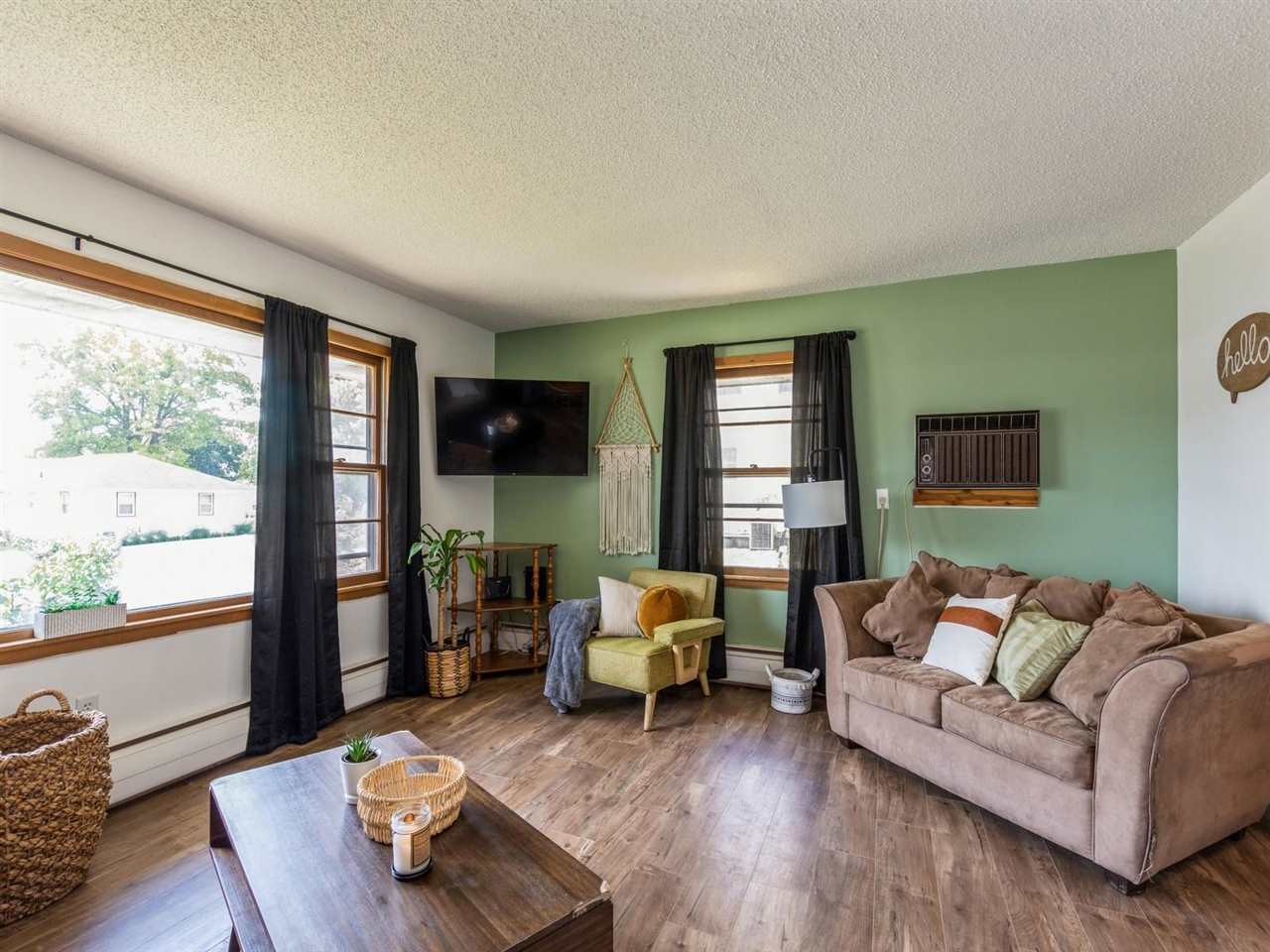 341 East 3rd Street Riverside, IA 52327 - Photo 4 of 18 Gallery Image 4