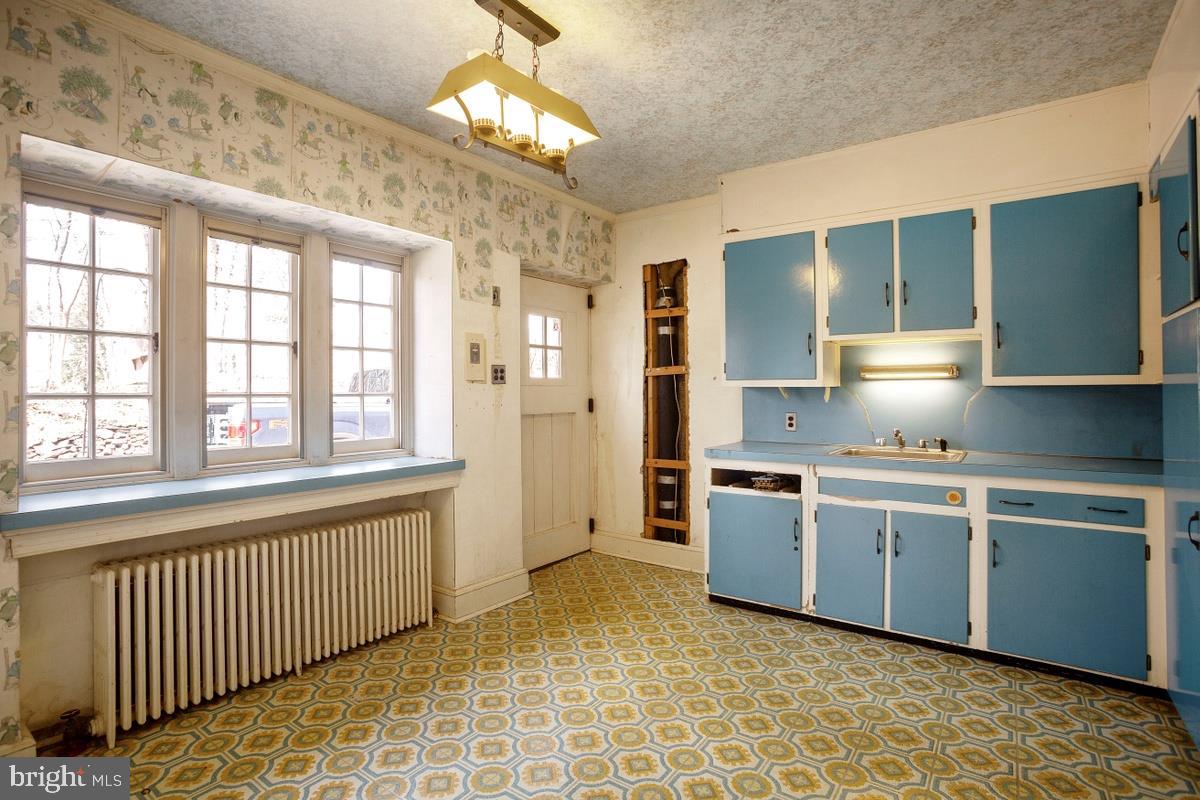 1209 Rydal Road Jenkintown, PA 19046 - Photo 14 of 37